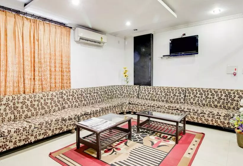 Hotelli Royal Park By Oyo Rooms
