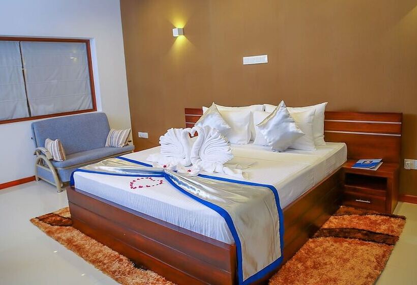 Hotel Saru Blue Sapphire
