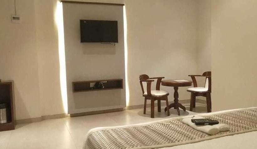 酒店 Shree Balaji International