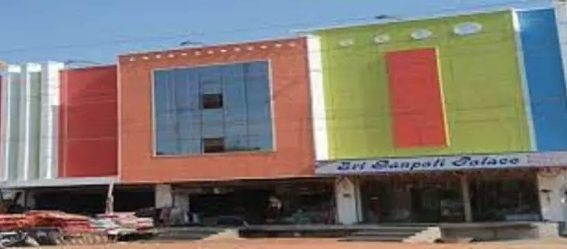 Hotelli Sri Ganpati Palace