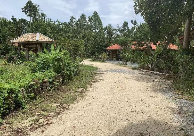 Hotelli Talaungjit Resort & Garden