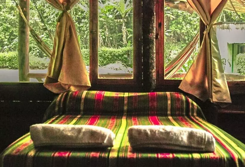 هتل Willka Eco Lodge  Intag