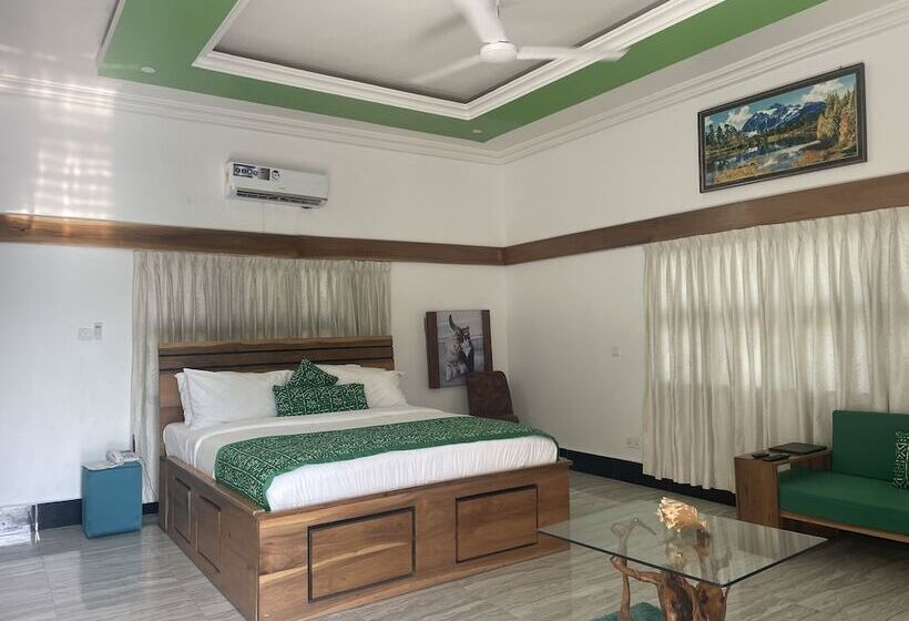 פנסיון Accruase Paradise