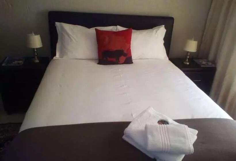 Majatalo Mmakosha Lodge