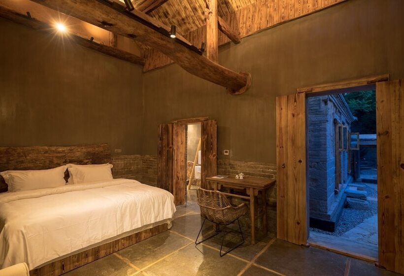 بنسيون No. 5 Valley Hebi