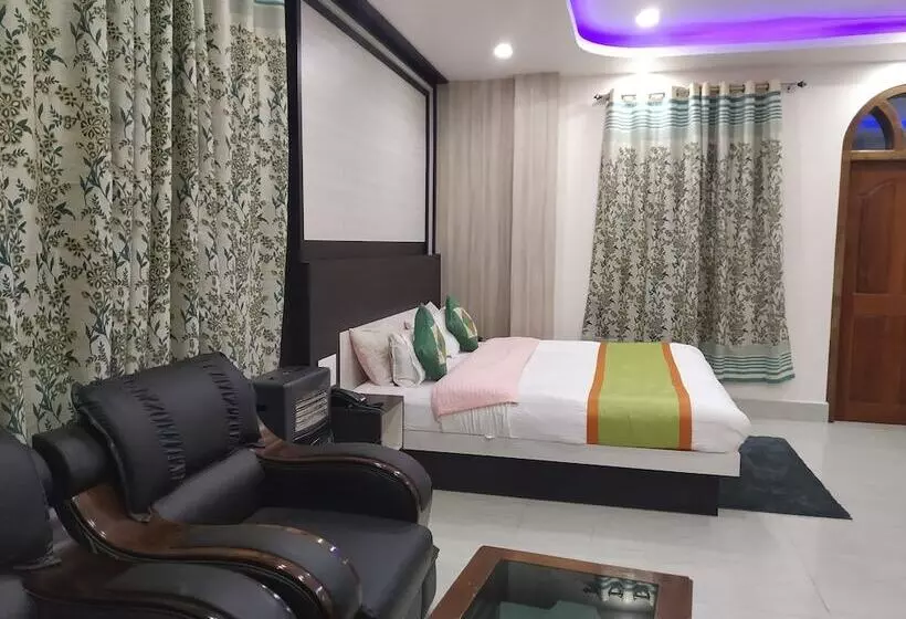 リゾートホテル Ziro Palace Inn