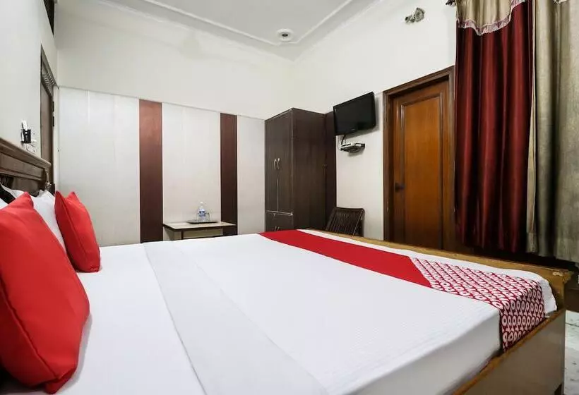 Spot On 46852 Hotel Pal Regency