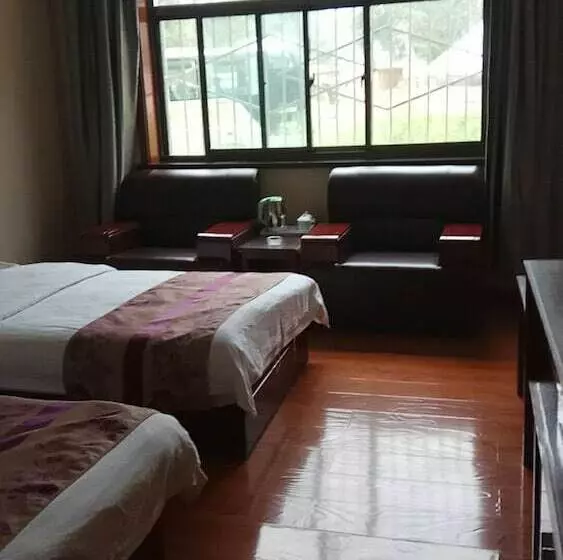 Wutai Mountain Waldorf Youth Hostel