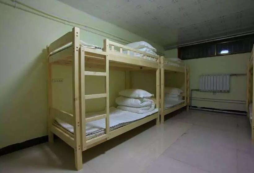 Wutai Mountain Waldorf Youth Hostel