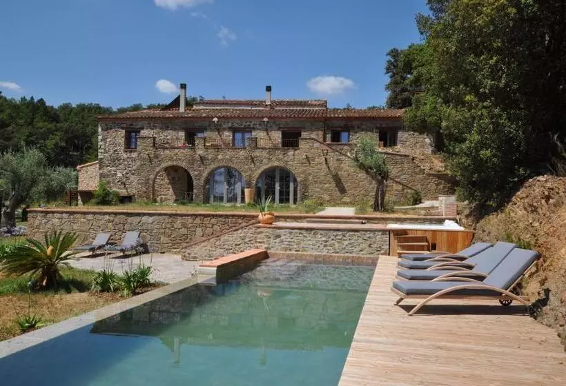 Le Mas Des Colombes Chambres D Hôtes B&b & Spa