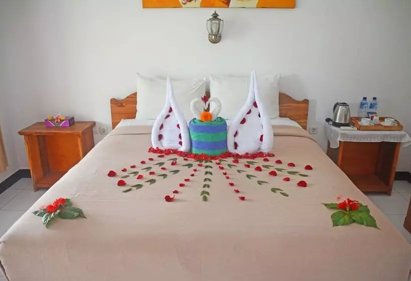 ベッドアンドブレックファースト Mamaras Guest House