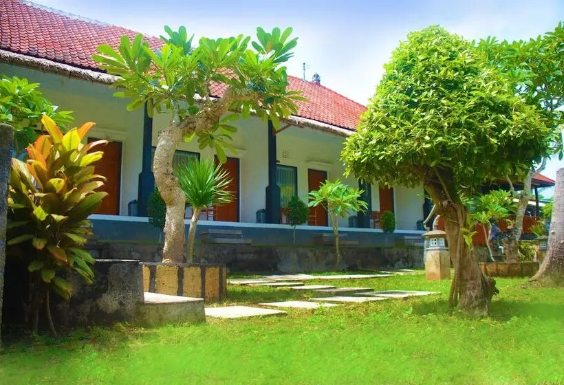 ベッドアンドブレックファースト Mamaras Guest House