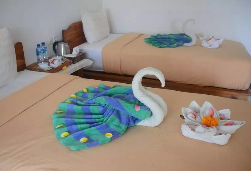 ベッドアンドブレックファースト Mamaras Guest House