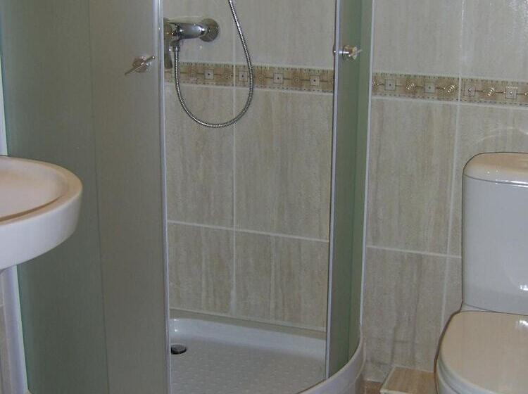 Health Resort Nadezhda   Hostel