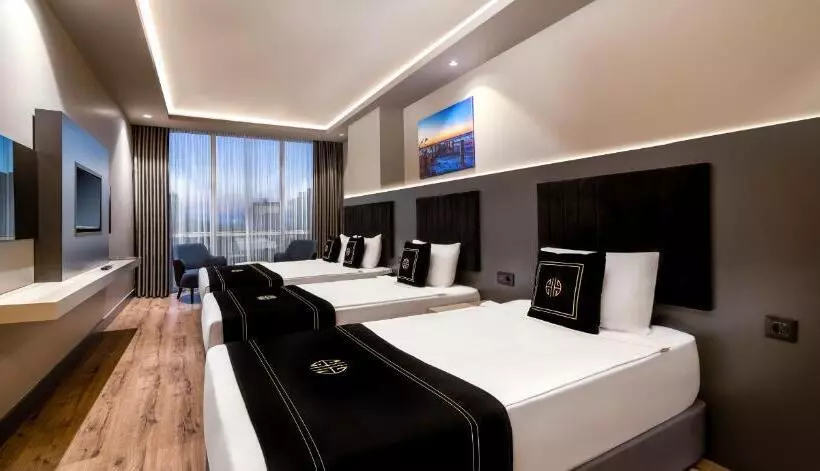 Hidden Hills Hotel Istanbul Airport