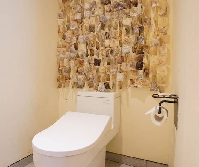 호텔 Adiwana Warnakali Resort