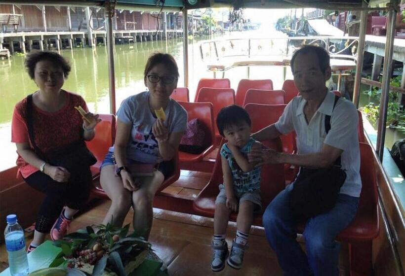 בית מלון כפרי Damnoen Care Resort