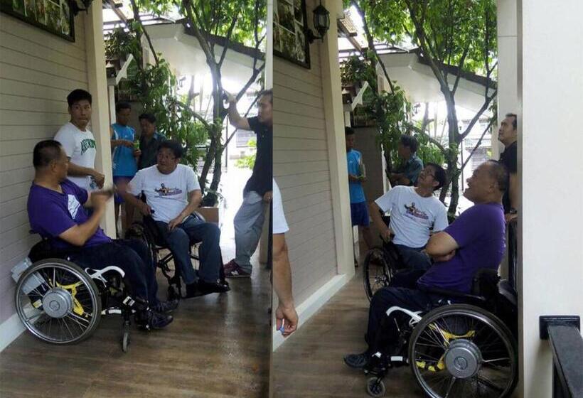 בית מלון כפרי Damnoen Care Resort