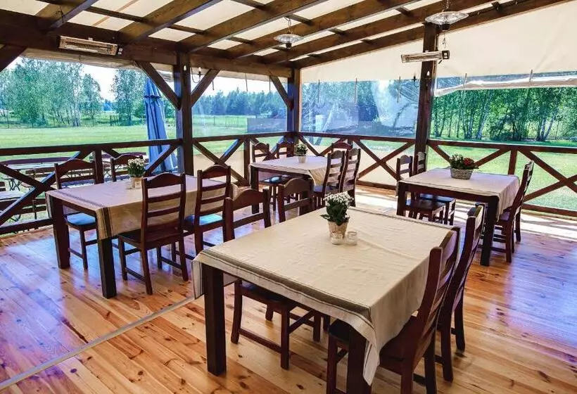 ホテル Dwór Klembów