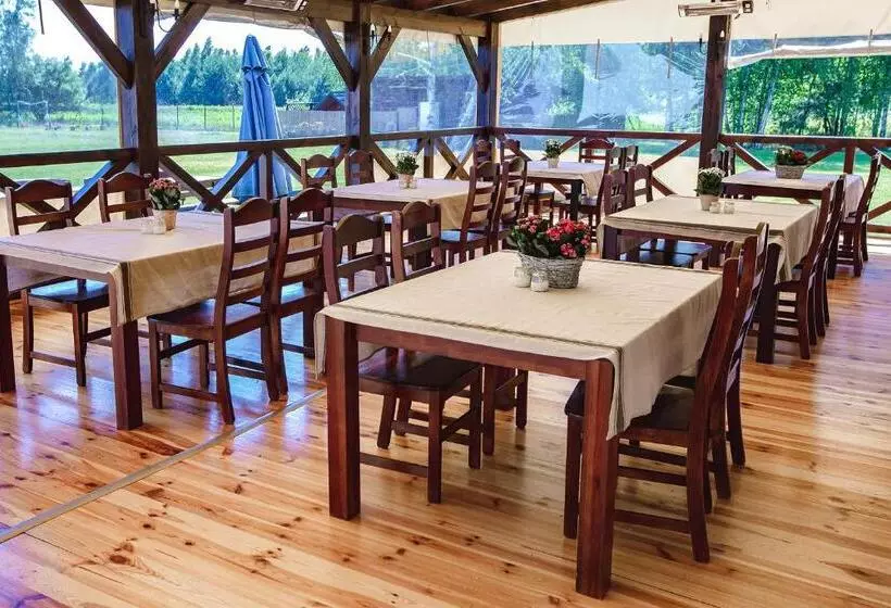 ホテル Dwór Klembów