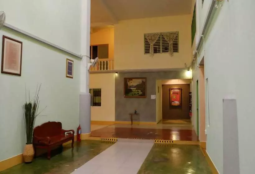 Hotelli I Na Seaview