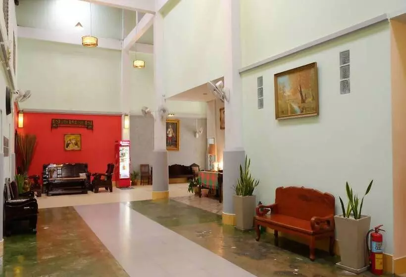 Hotelli I Na Seaview