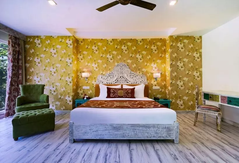 ホテル Summit By The Ganges Beach Resort & Spa