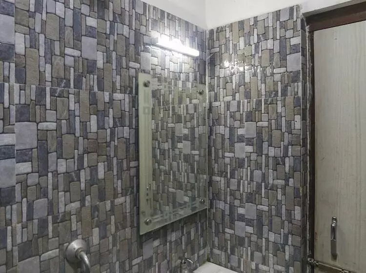 Hotelli Tanushree By Oyo Rooms