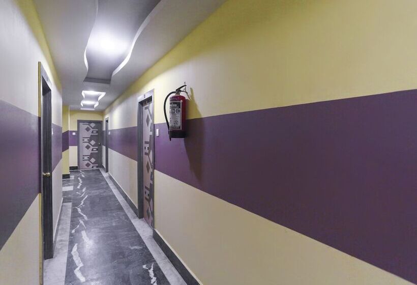 Hotel Tanushree By Oyo Rooms