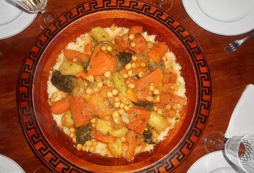ペンション Dar Bounkhal