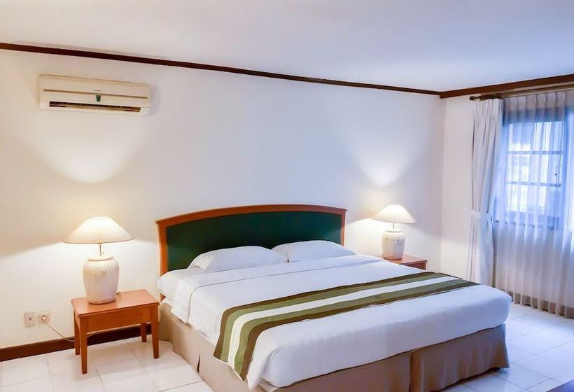 Whiz Prime Hotel Darmo Harapan Surabaya