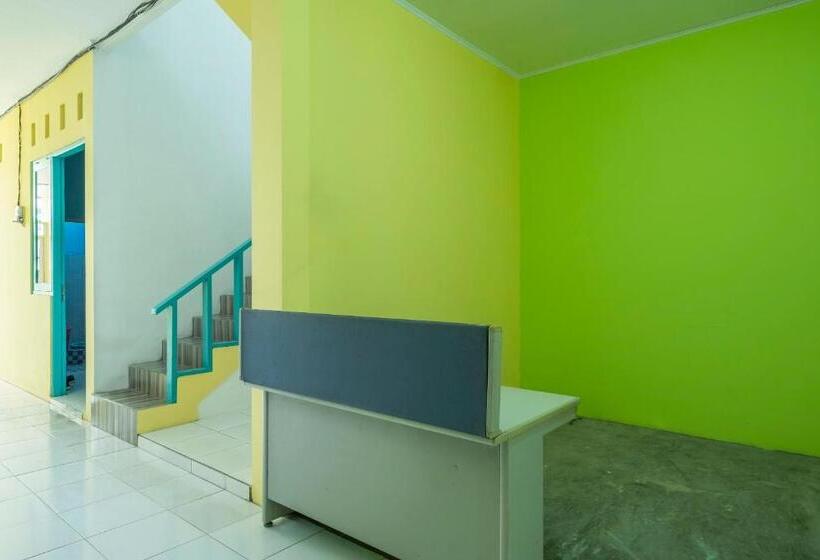 הוסטל Spot On 1889 Mbuahpage