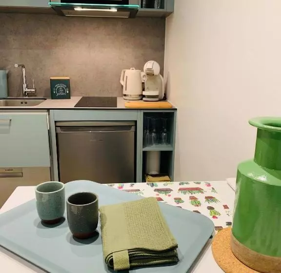 Aamiaismajoitus (B&B) Une Pause Au Vert Studio 2 Personnes