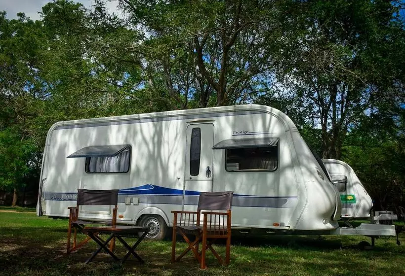 Hotelli Big Game On Wheels   Wilpattu