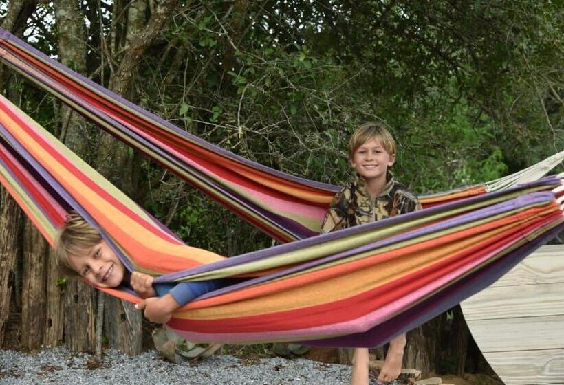 酒店 Burlington Bush Cottages By The Oyster Collection