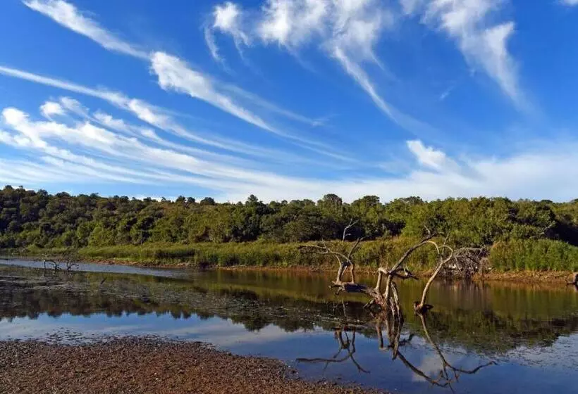 Hotelli Burlington Bush Cottages By The Oyster Collection