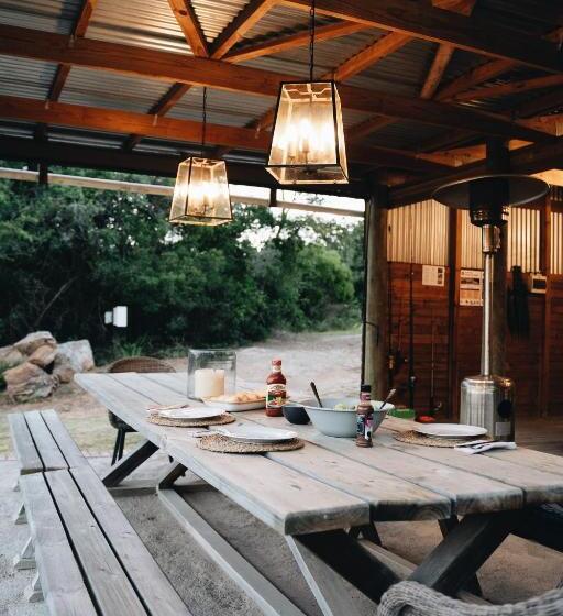 酒店 Burlington Bush Cottages By The Oyster Collection