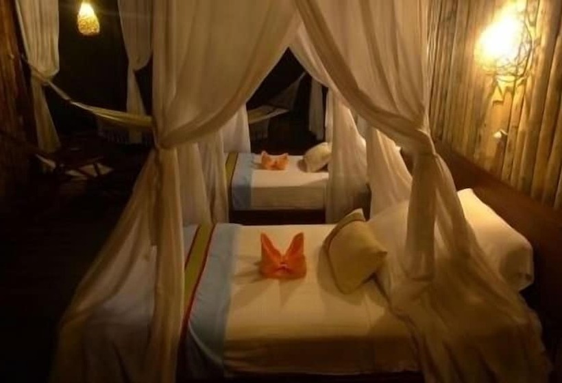 ホテル Kapawi Ecolodge & Reserve