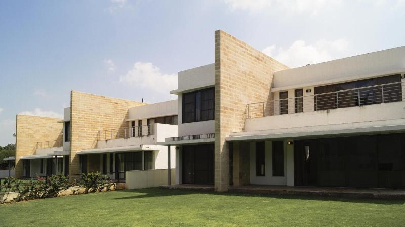 호텔 Kensville Golf And Country Club