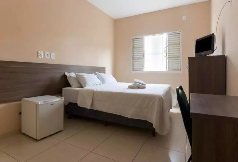 Hotelli Vale Das Pedras