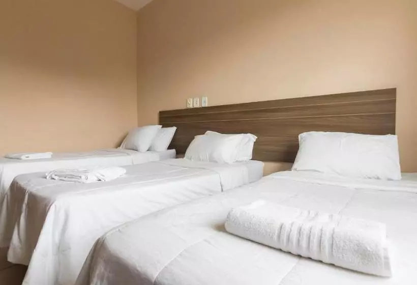 Hotelli Vale Das Pedras