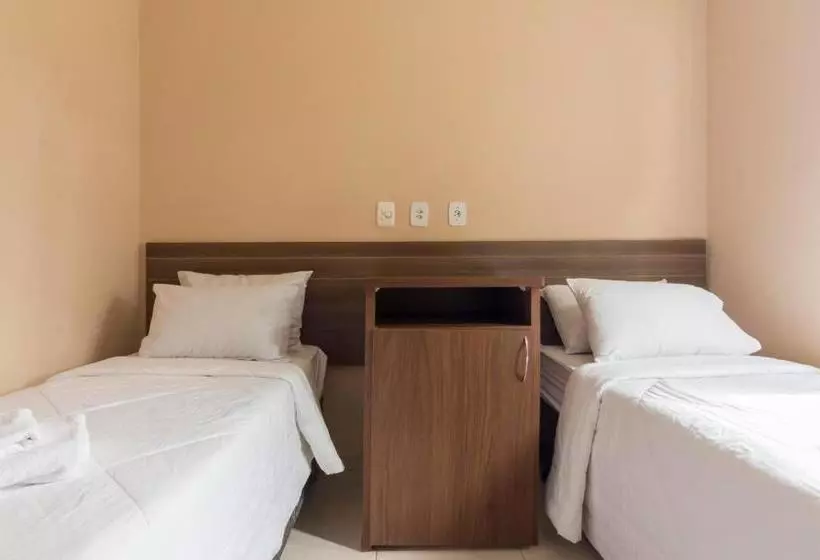 Hotelli Vale Das Pedras