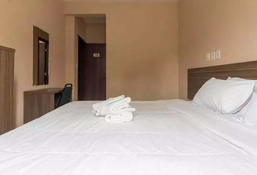 Hotelli Vale Das Pedras