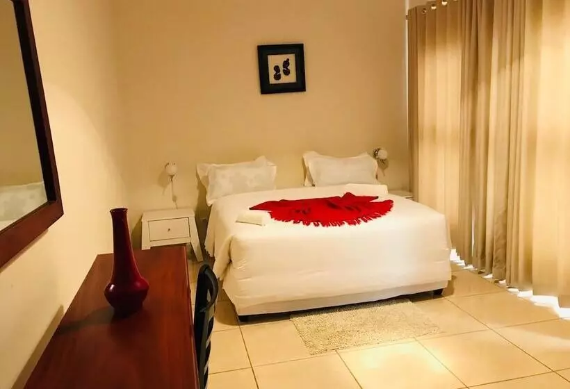 Hotelli Vila Teresa Lodge