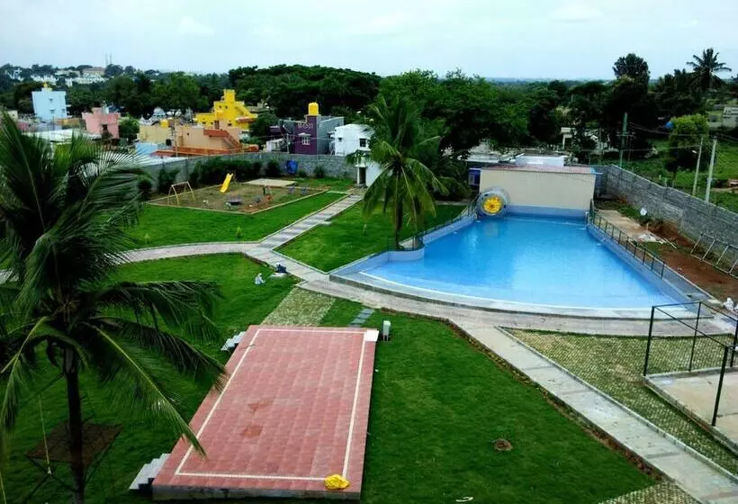 Park Hotel And Resort