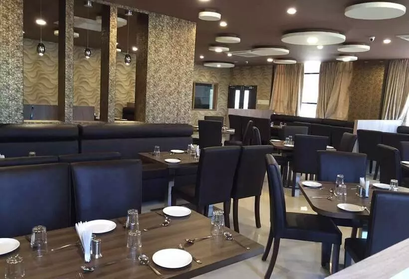 Park Hotel And Resort