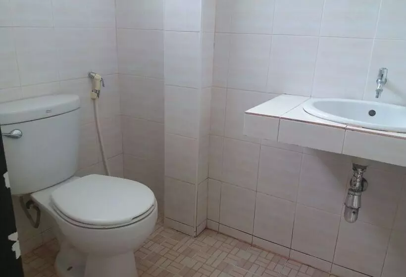 ペンション Benya Guest House Phimai