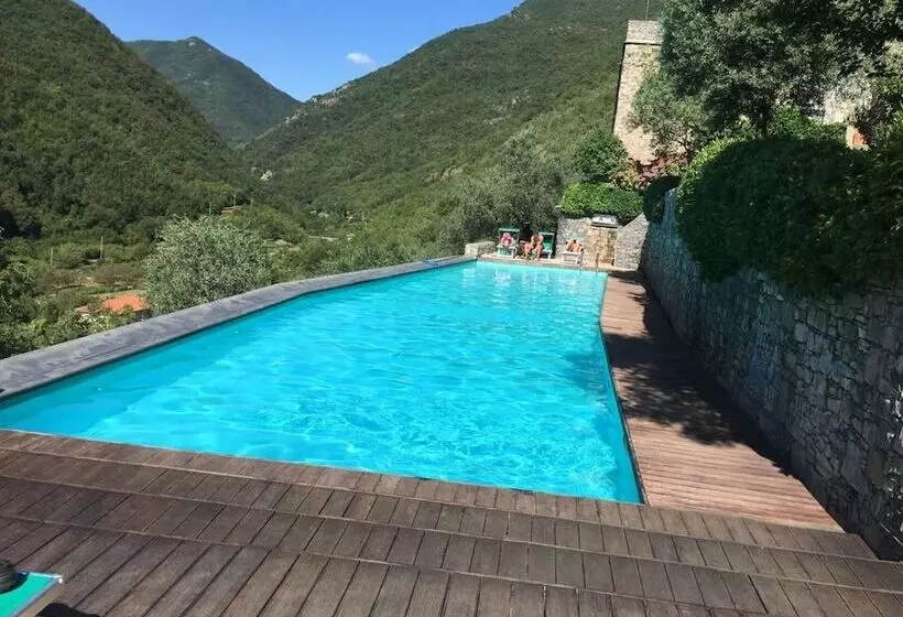 Residenssi Castello Stunning Property