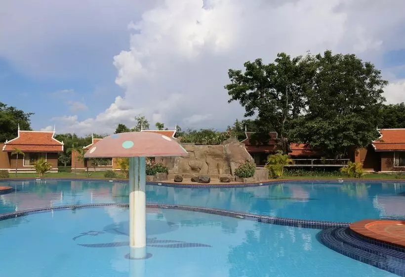 Lomakeskus Steung Chinet Bungalow