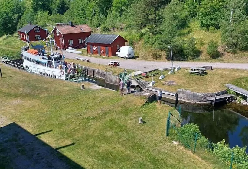 Retkeilymaja Alcatraz